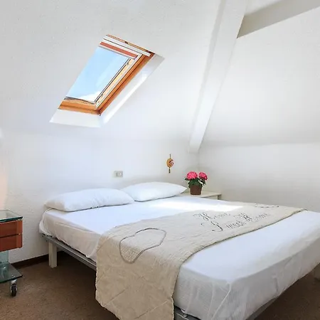Apartment Alba *
